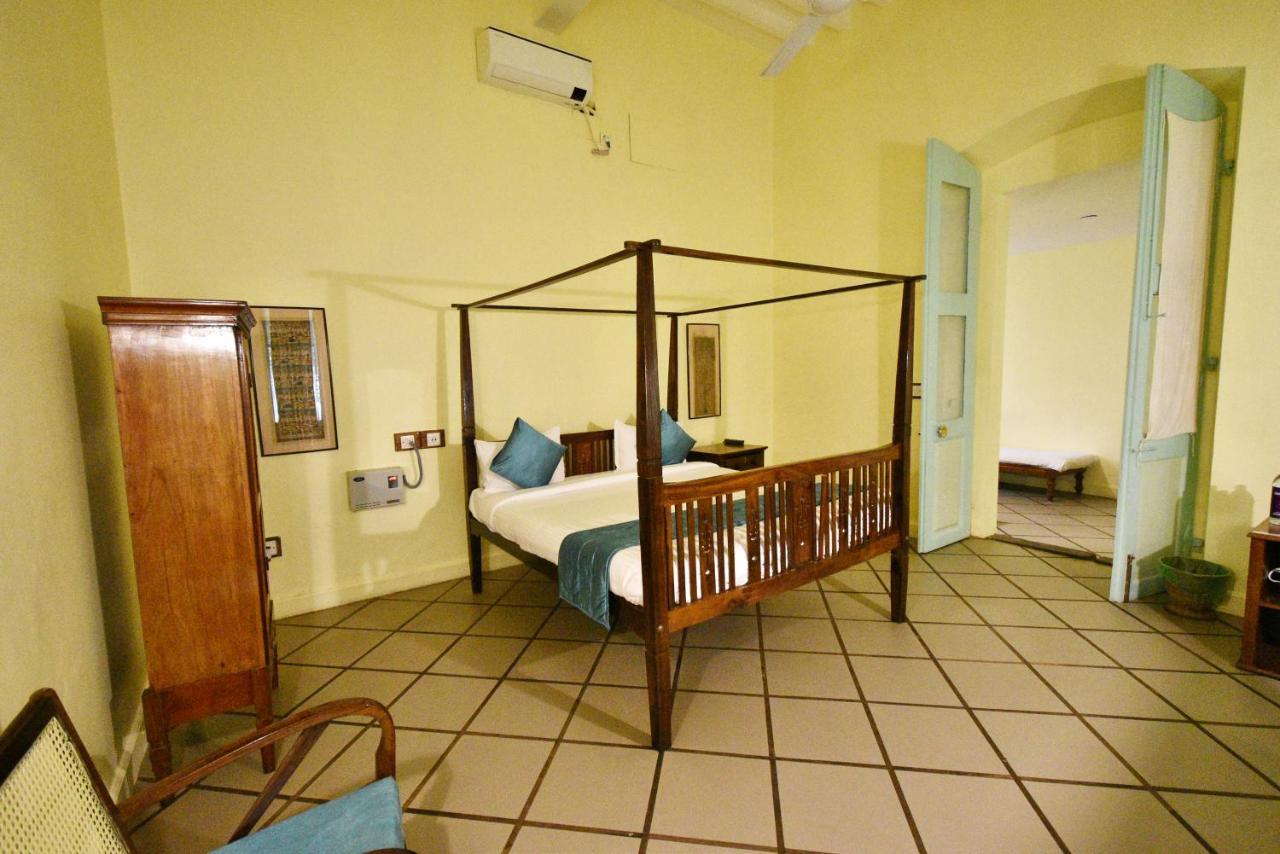 Hotel Villa Des Gouverneurs Ποντισερί Εξωτερικό φωτογραφία