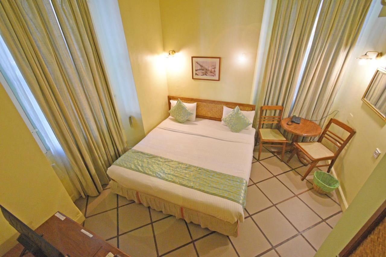 Hotel Villa Des Gouverneurs Ποντισερί Εξωτερικό φωτογραφία