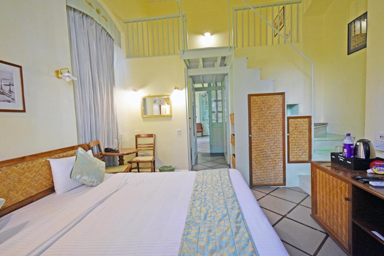 Hotel Villa Des Gouverneurs Ποντισερί Εξωτερικό φωτογραφία